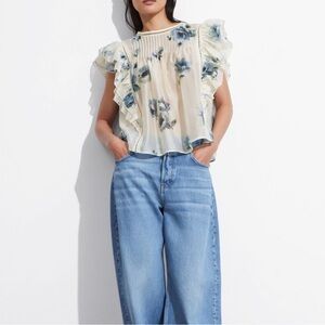 H&M Blue Floral Ruffle Sleeve Women's Top